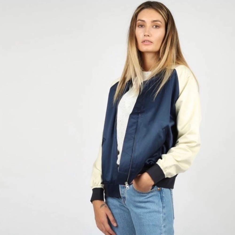🔥 LEVI’S BOMBER JACKET 🔥